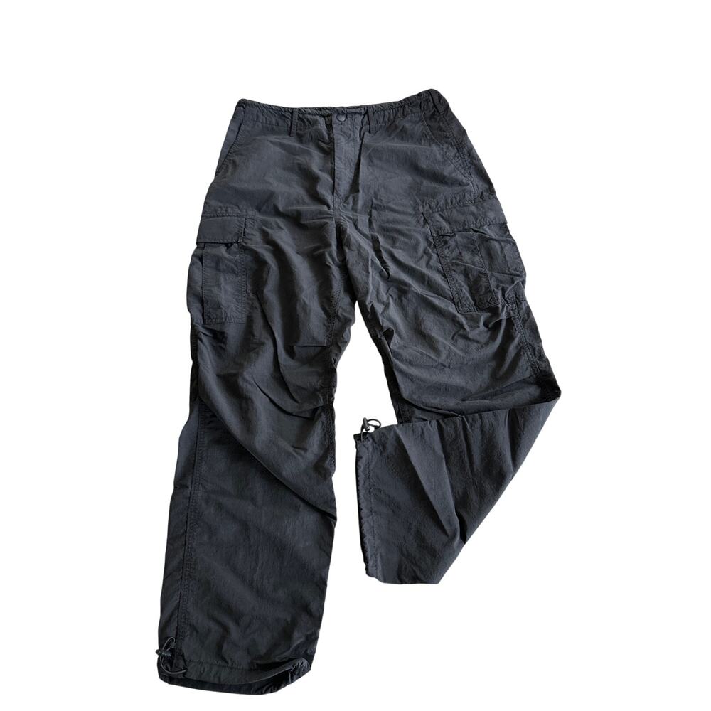 Men’s Black AE Parachute Cargo Pant Size Medium